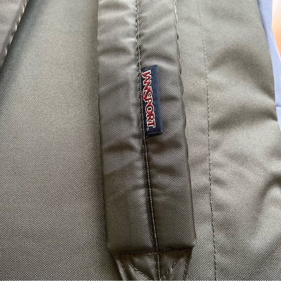 Jansport Light Purple and Gray Lightweight Backpack - Picture 6 of 12